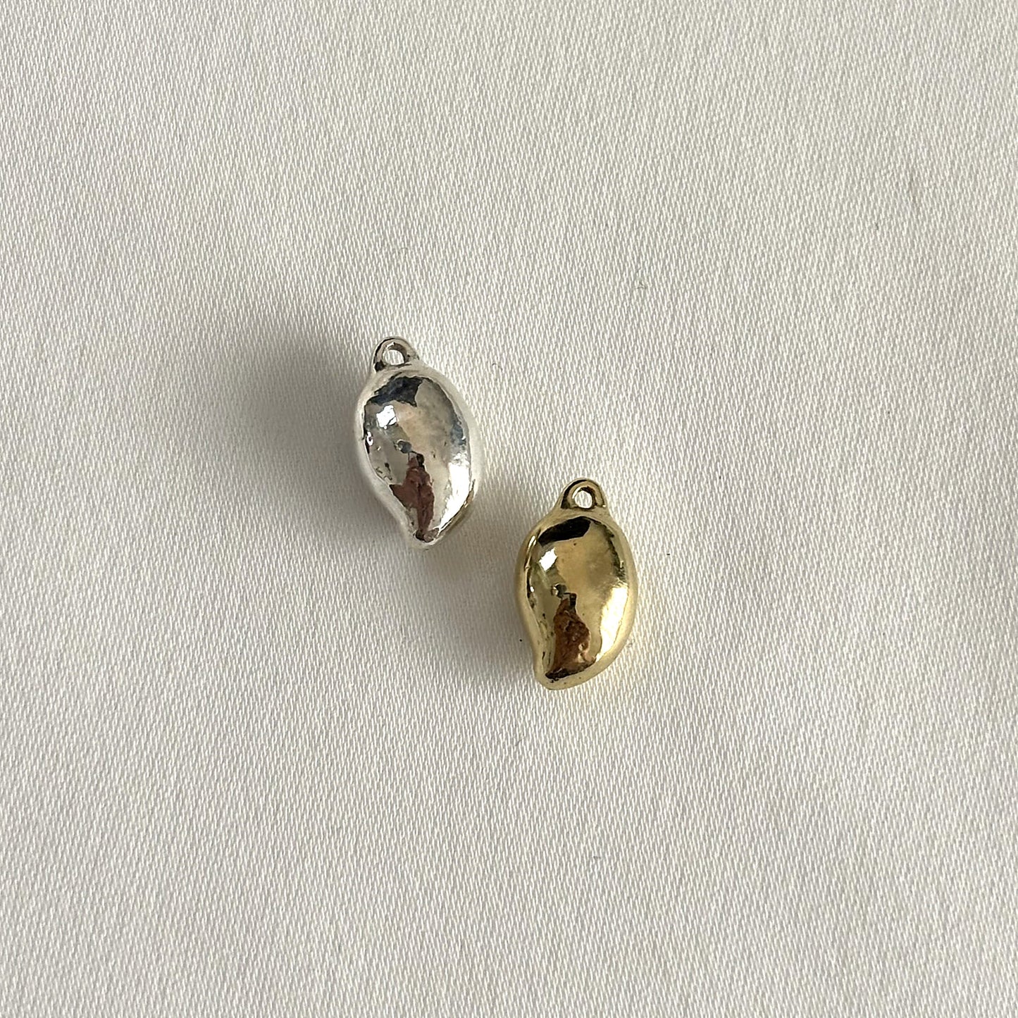 Mini Mango Charm