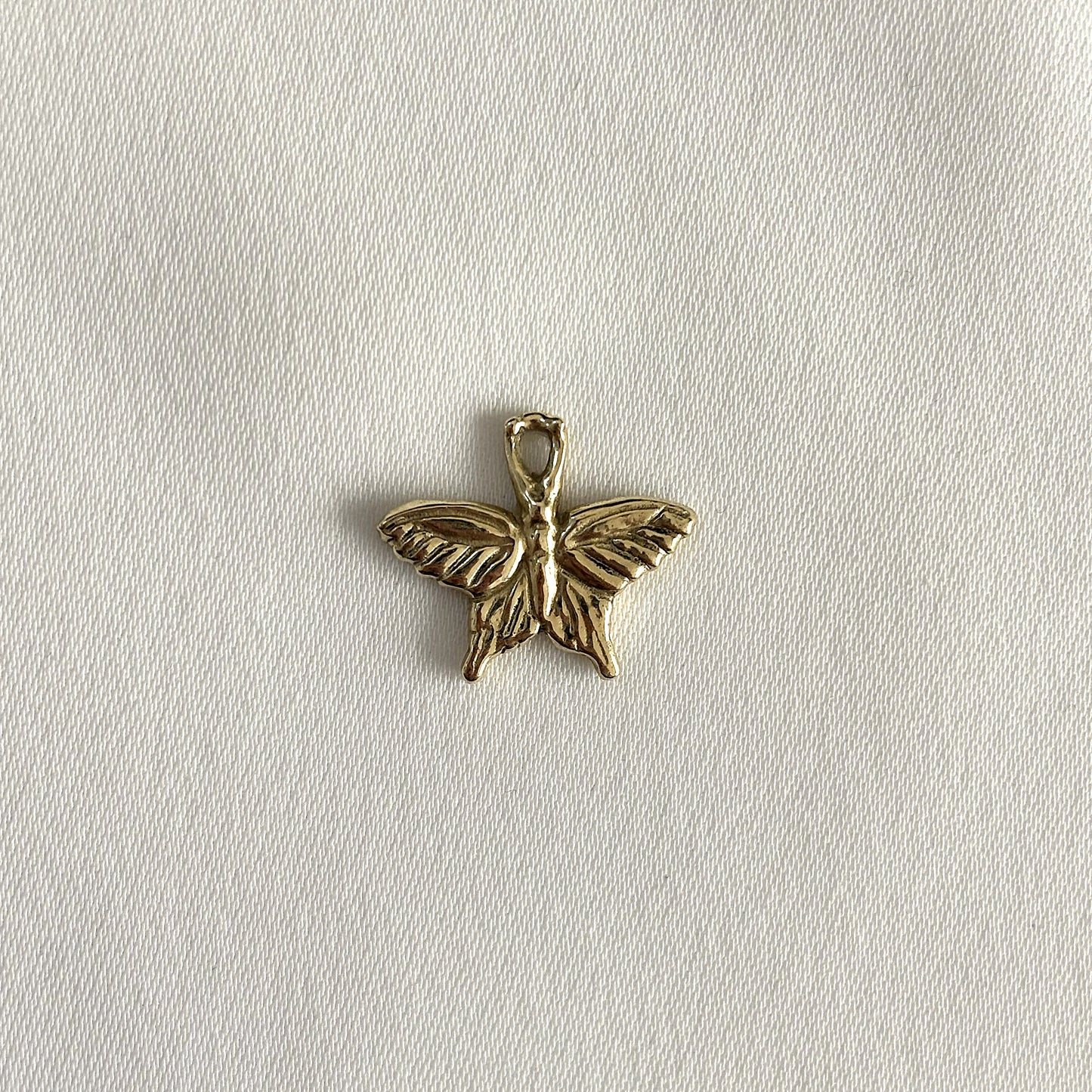 Mariposa Charm
